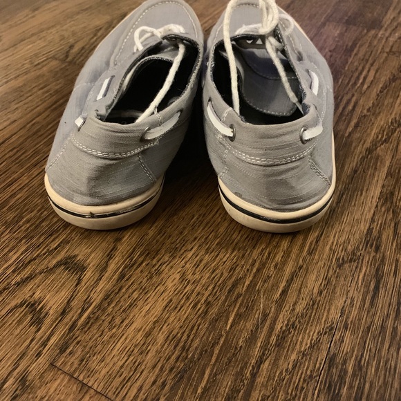 Call It Spring ‘Boat Shoes’ 🛶⛵️🚤⛴ - Picture 2 of 5